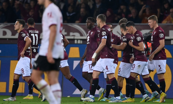 Gabon Milani, mposhtet nga Torino dhe e humb pozitën e dytë