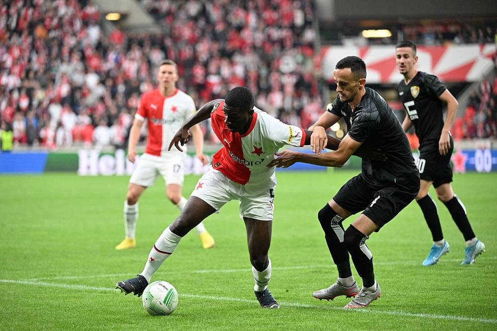 Zyrtare: UEFA delegon gjyqtarët për ndeshjen Ballkani – Slavia Praha