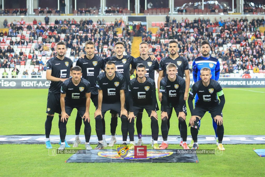 Analisti kosovar: E kanë bërë Ballkanin sikur të jetë Real Madrid, lojtarë kualitativ ka edhe në ekipet tjera të Superligës