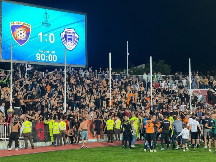 Cilët janë skenarët që mund ta kualifikojnë Ballkanin në fazën tjetër, edhe nëse nuk fiton sot?!