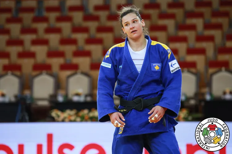 Loriana Kuka me medalje të bronztë në Grand Slamin e Abu Dabit