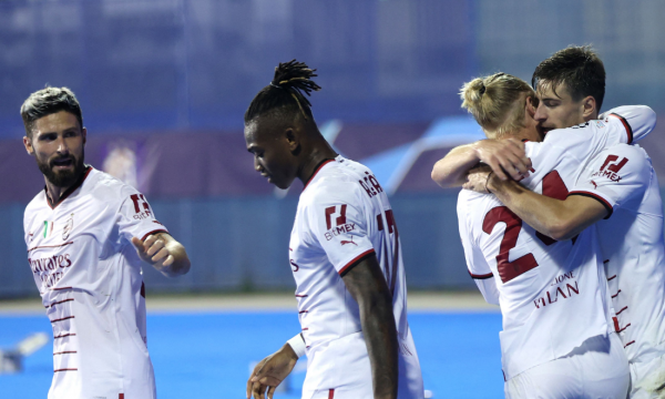 Milan fiton lehtësisht ndaj Dinamo Zagrebit, një pikë larg kualifikimit