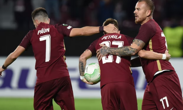 Cluj e mund edhe në Rumani Slavia Pragën, del i pari në grupin e Ballkanit