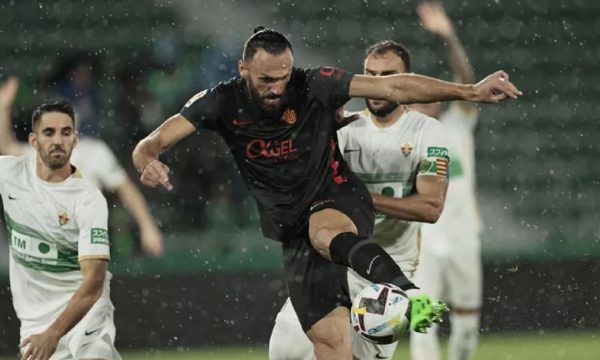 Muriqi do të dënohet me dy ndeshje moslojë