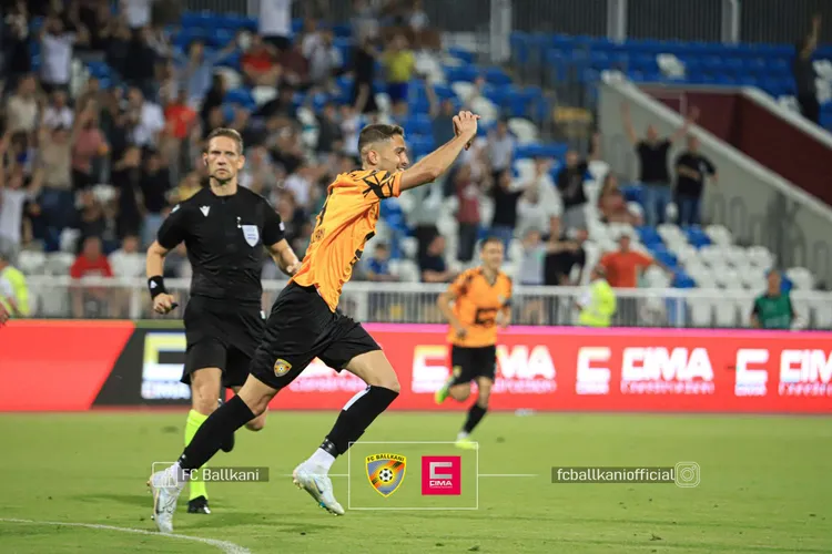 Arrihet marrëveshja, Albion Rrahmani te Rapid Bucuresti