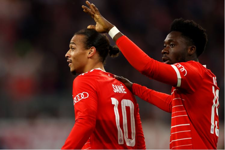 Bayerni me një këmbë në fazën e dytë, fiton 5:0 ndaj Plzenit