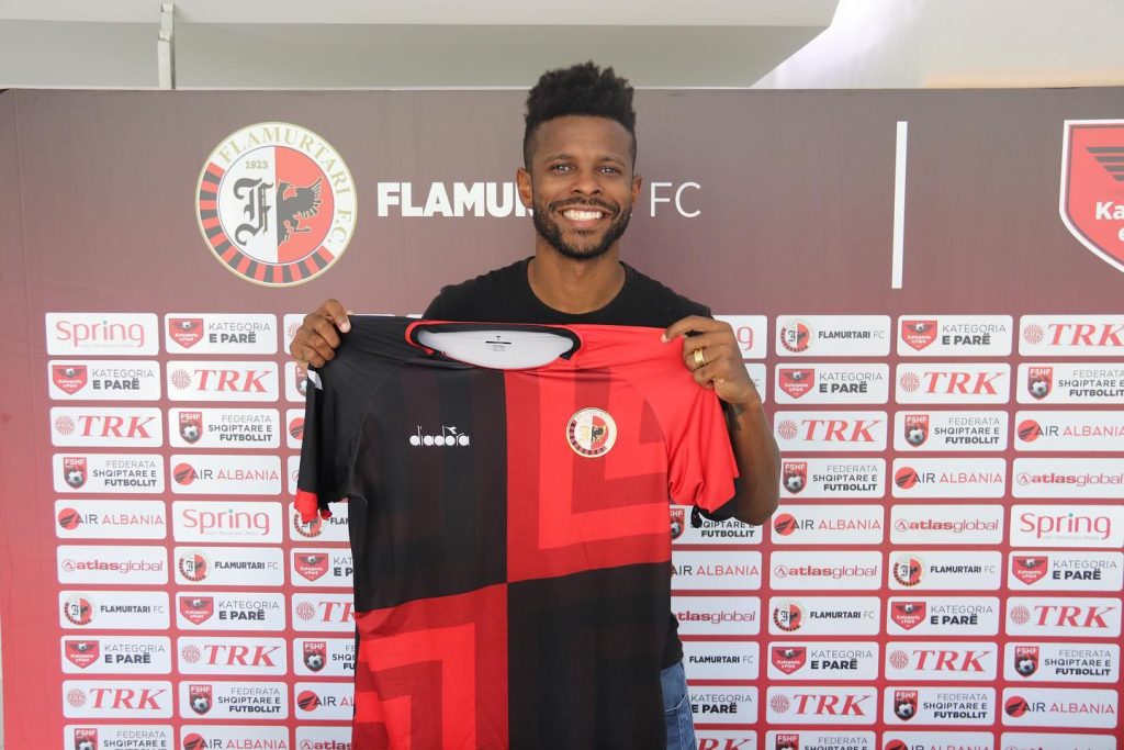 Flamurtari rikthen në Shqipëri ish-lojtarin e Kukësit, vlonjatët shtojnë fantazinë