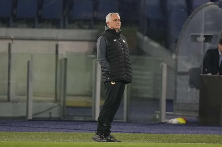 Mourinho pritet të vazhdojë me Romën
