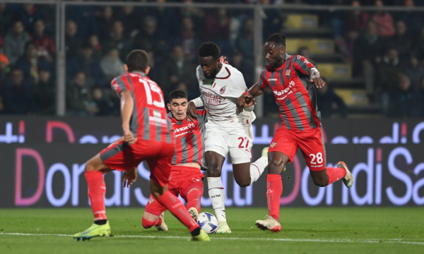 Milani ndalet me barazim nga Cremonese e vendit 18-të