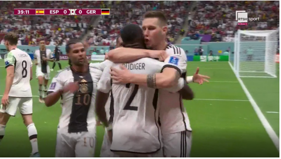 Mbyllet pjesa e parë Gjermania – Spanja, ky është rezultati