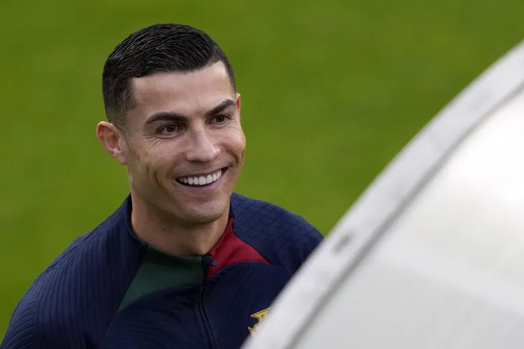 Ronaldo i gatshëm për të impresionuar në ndeshjen e parë të Portugalisë