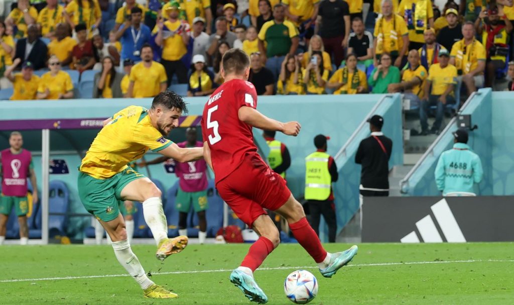 Australia fiton ndeshjen “jetike” ndaj Danimarkës, kalon tutje në Kupën e Botës