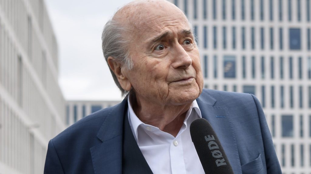 Blatter: Është faji im, Kupa e Botës nuk duhej zhvilluar në Katar