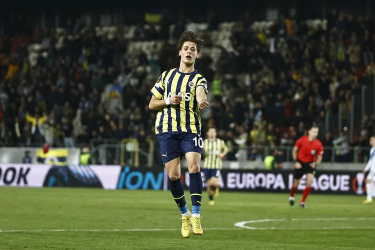 Fenerbahçe kalon tutje si e para e Grupit B