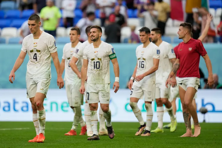 Mediat kroate shkruajnë për skandalin seksual te Serbia: Lojtarët u rrahën mes vete