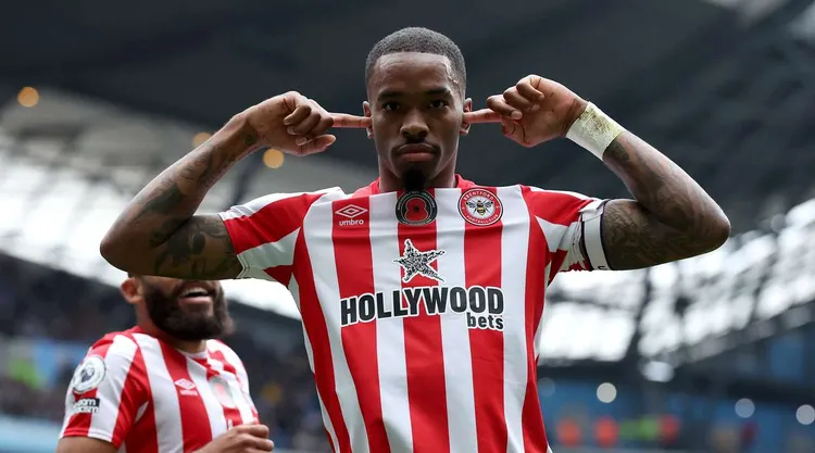 Brentford shokon Cityn, e mposht në “Etihad”