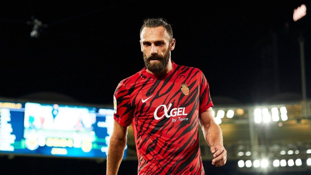 “Nëse është ëndërr, mos më prekni sepse nuk dua të zgjohem” – Krejt çka tha Vedat Muriqi në intervistën ekskluzive në televizionin kosovar (VIDEO)