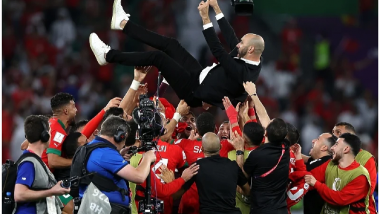 Regragui, njeriu që po bën sensacionin më të madh në Katar 2022 me Marokun