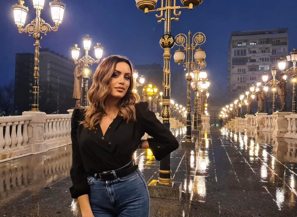 Zana Avdiu: Futbolli mbetet një sport mizogjen e seksist