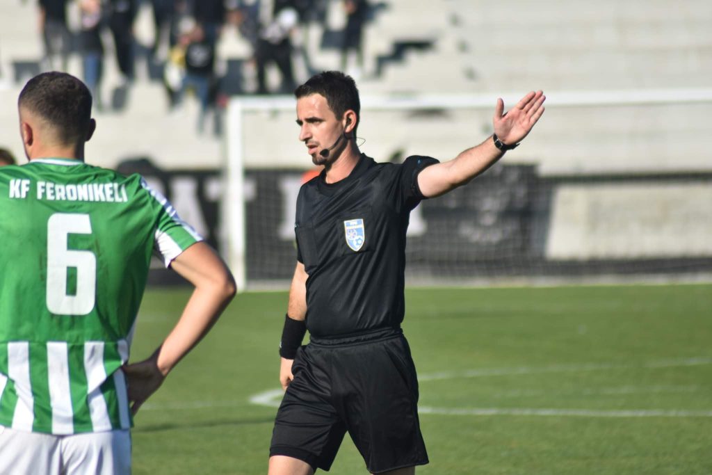 LAJMI I FUNDIT| Mervan Bejtullahu fiton stemën e FIFA-s, Dardan Çaka sërish mbetet pa të