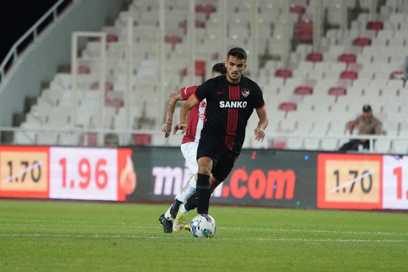 Vjen momenti edhe për Valmir Veliun , talenti kosovar shënon golin e parë në Superligën e Turqisë