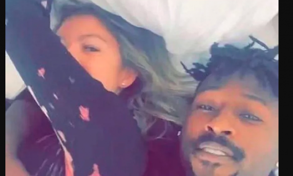 Ish gruaja e Tom Brady, modelja Gisele Bundchen shfaqet në krevat me Antonio Brown