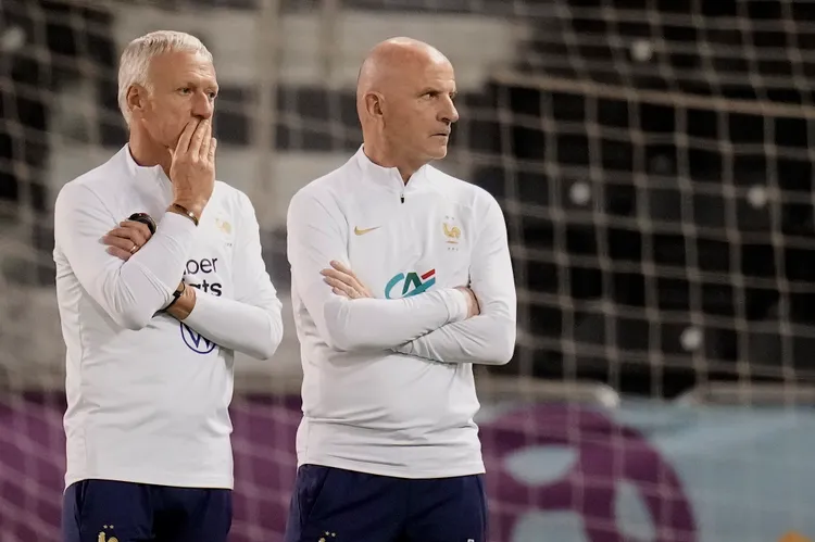 Franca goditet nga gripi para duelit me Argjentinën