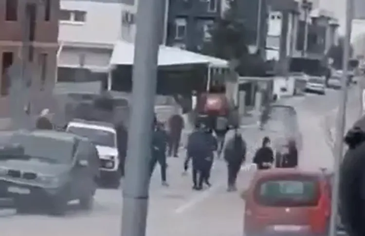 Maqedonasit sulmojnë tifozët dhe lojtarët shqiptarë të Bashkimit në Maqedoni të Veriut