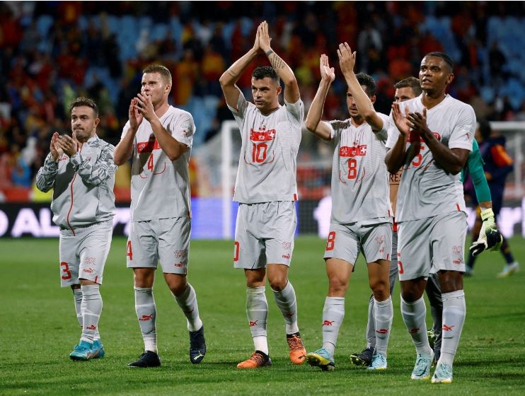 Vazhdon përkrahja e lojtarëve të Zvicrës për Granit Xhakën