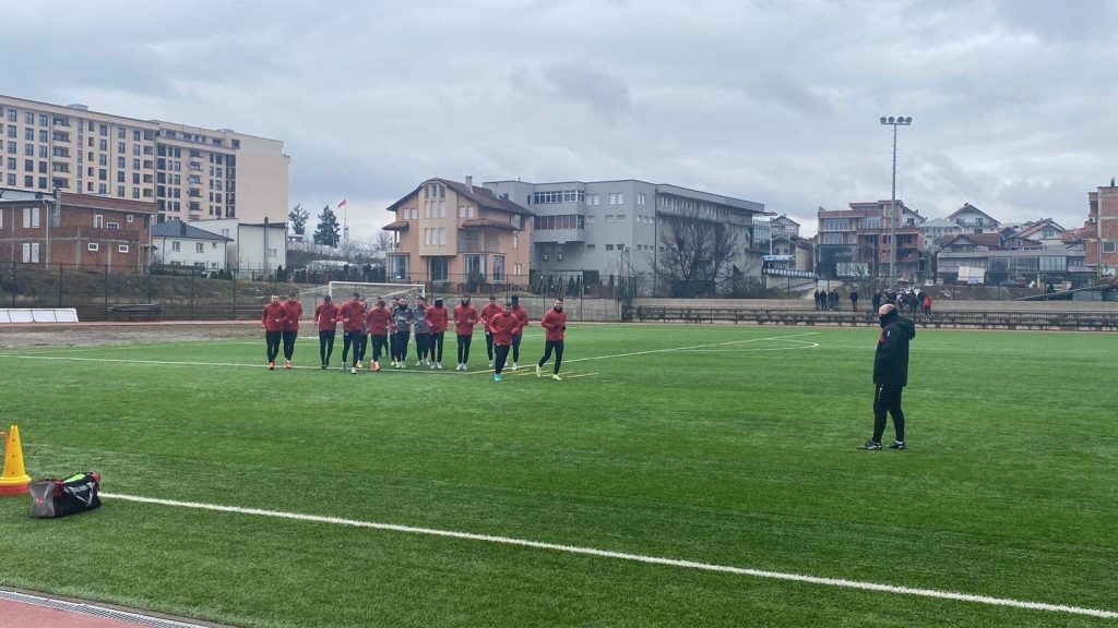 Gjilani i rikthehet normalitetit, nis stërvitjet për stinorin pranveror