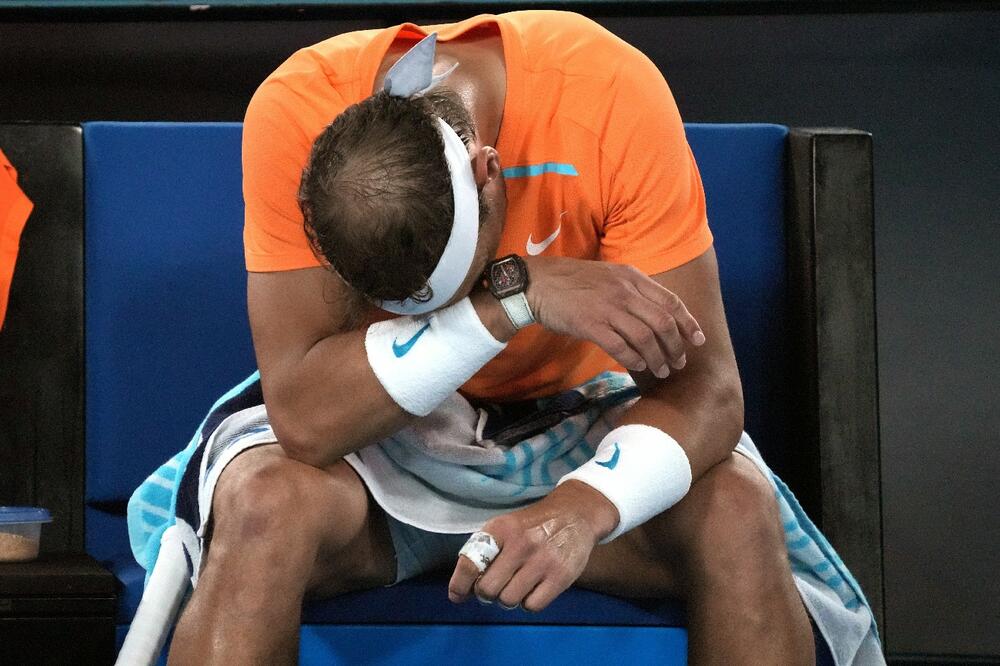 Gruaja e Nadal shpërthen në lot pas lëndimit të Nadal në “Australia Open”