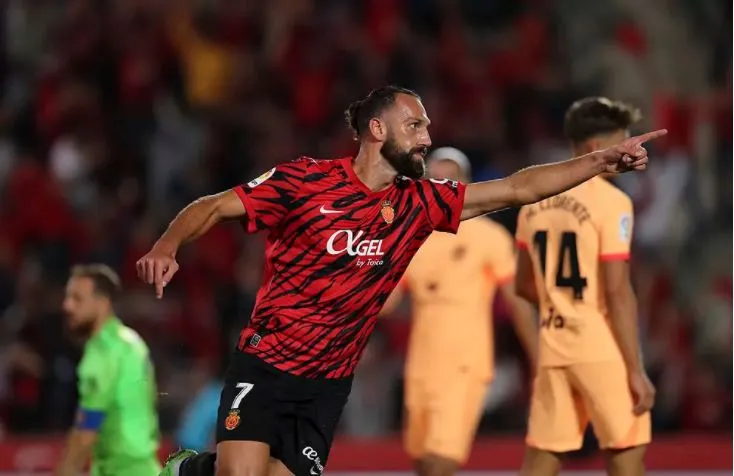 “Muriqidependencia” – Mallorca e varur totalisht nga Muriqi, pa të humb gjithmonë