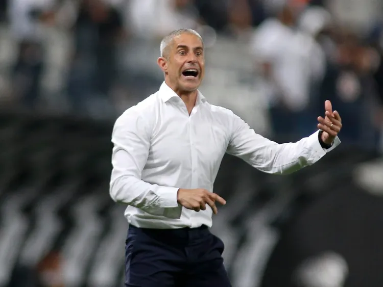 Sylvinho: Fitore për gjithë shqiptarët