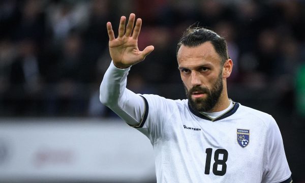 Vedat Muriqi uron 15 vjetorin e pavarësisë së Kosovës