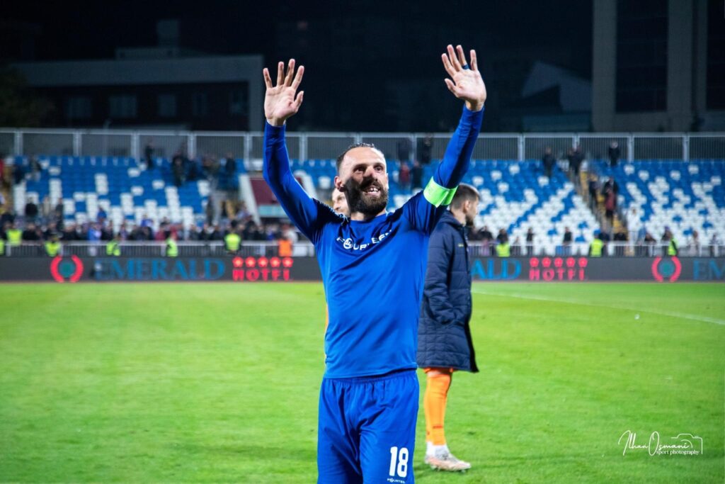 Vedat Muriqi jep mijëra euro për të prekurit nga tërmeti