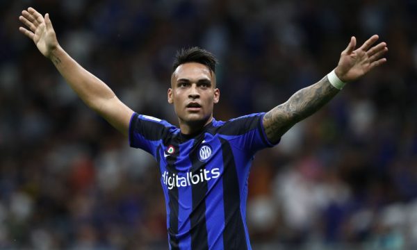 Gjigantët anglezë e duan Lautaron