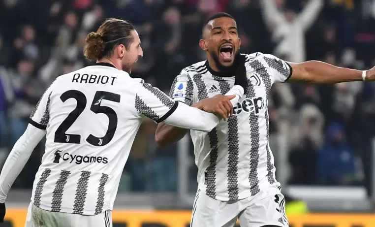 Juventusi bindës, feston në derbin e Torinos