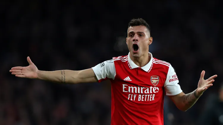 Xhaka arrin marrëveshje me Leverkusenin