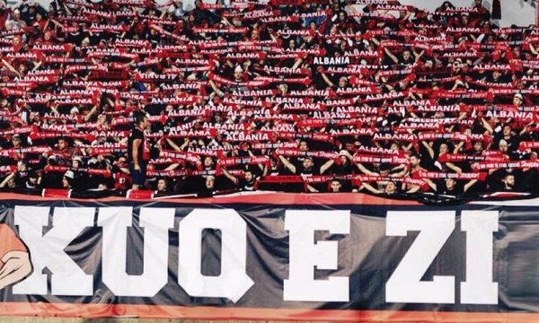 Mësohet se sa tifozë shqiptarë do të jenë të pranishëm sonte në stadiumin e Varshavës