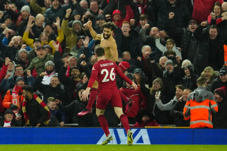 Liverpooli e turpëron Unitedin, 7:0