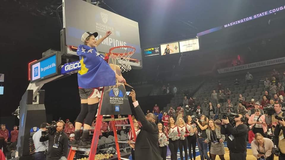 New York Times shkruan për basketbollisten kosovare, Astera Tuhina