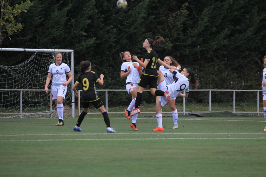 Kosova realizon fitoren e dytë në turneun e UEFA-s, kësaj radhe ndaj Shqipërisë me penallti