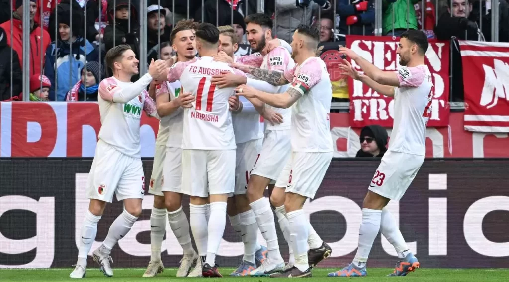 Bayerni fiton lehtësisht ndaj Ausburgut, Berisha shkëlqen me dy gola te Augsburgu