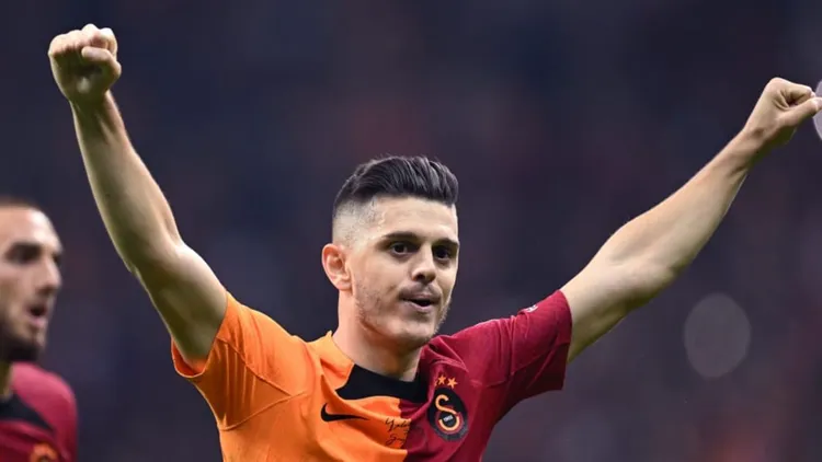 Galatasaray e Norwichi janë larg njëri-tjetrit, ofertën dhe kërkesën për Rashicën i ndajnë 6 milionë euro