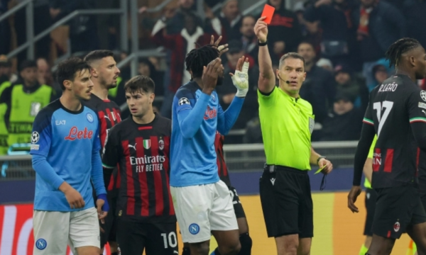 E pëson gjyqtari i ndeshjes Milan – Napoli, UEFA e largon nga ndeshjet e garave evropiane