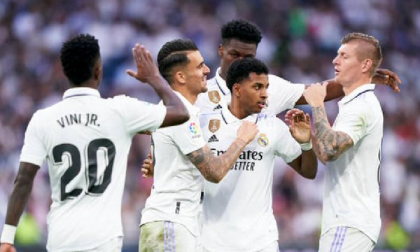 Festival golash, Real Madridi fiton ndaj Almerias