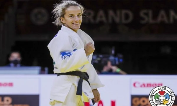 Distria Krasniqi shkon në çerekfinale të Botërorit