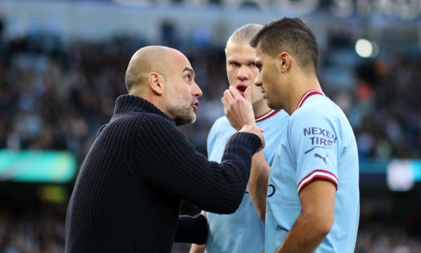 Man City mposht West Hamin dhe merr primatin në Premierligë