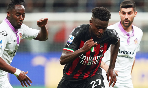 Milan gabon rëndë, barazon në shtëpi ndaj ekipit të parafundit në tabelë