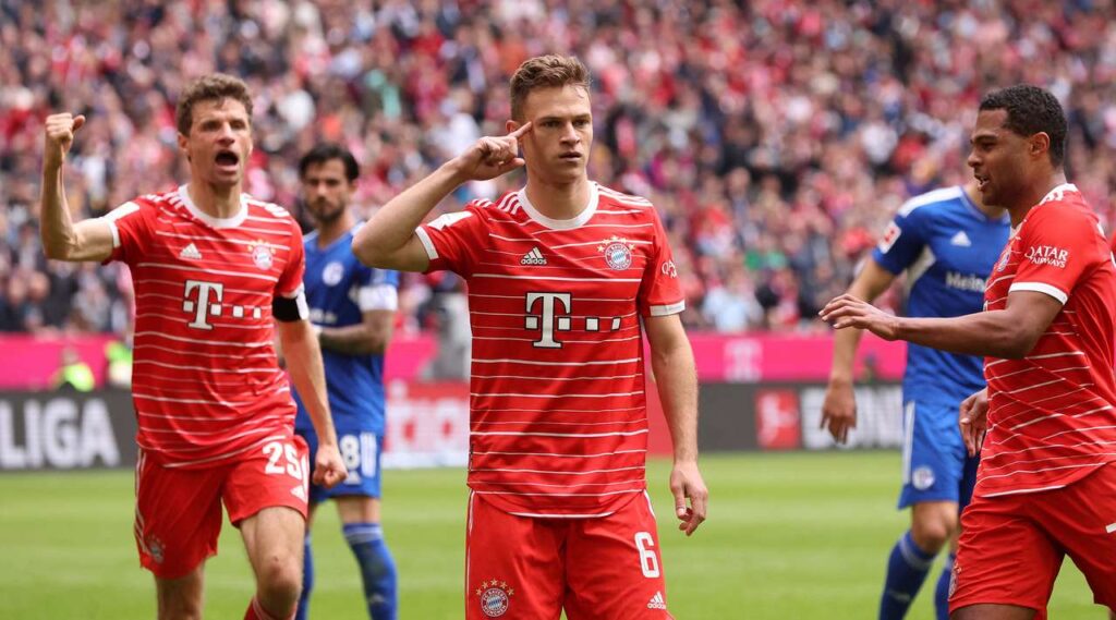 Bayerni shkatërron Schalken